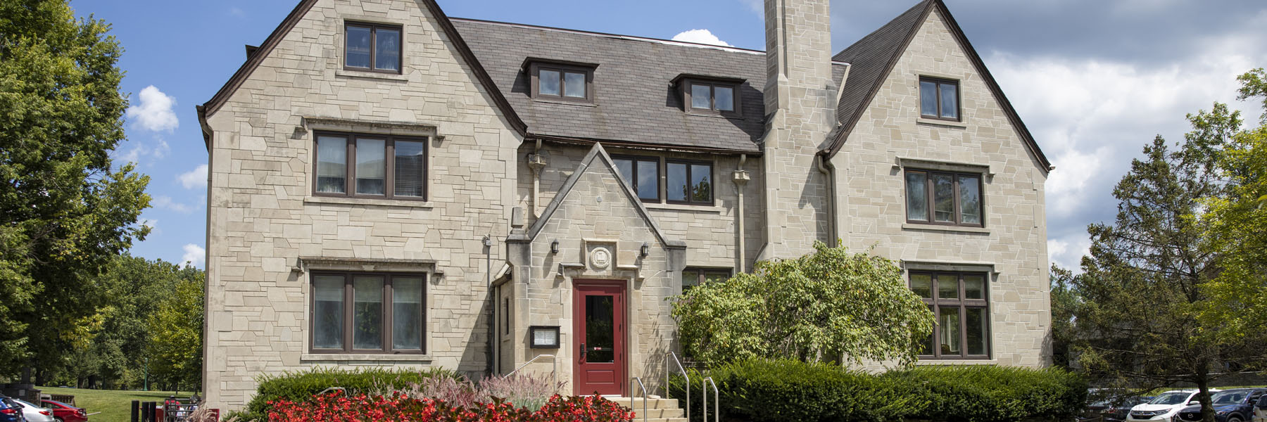 300 North Jordan building